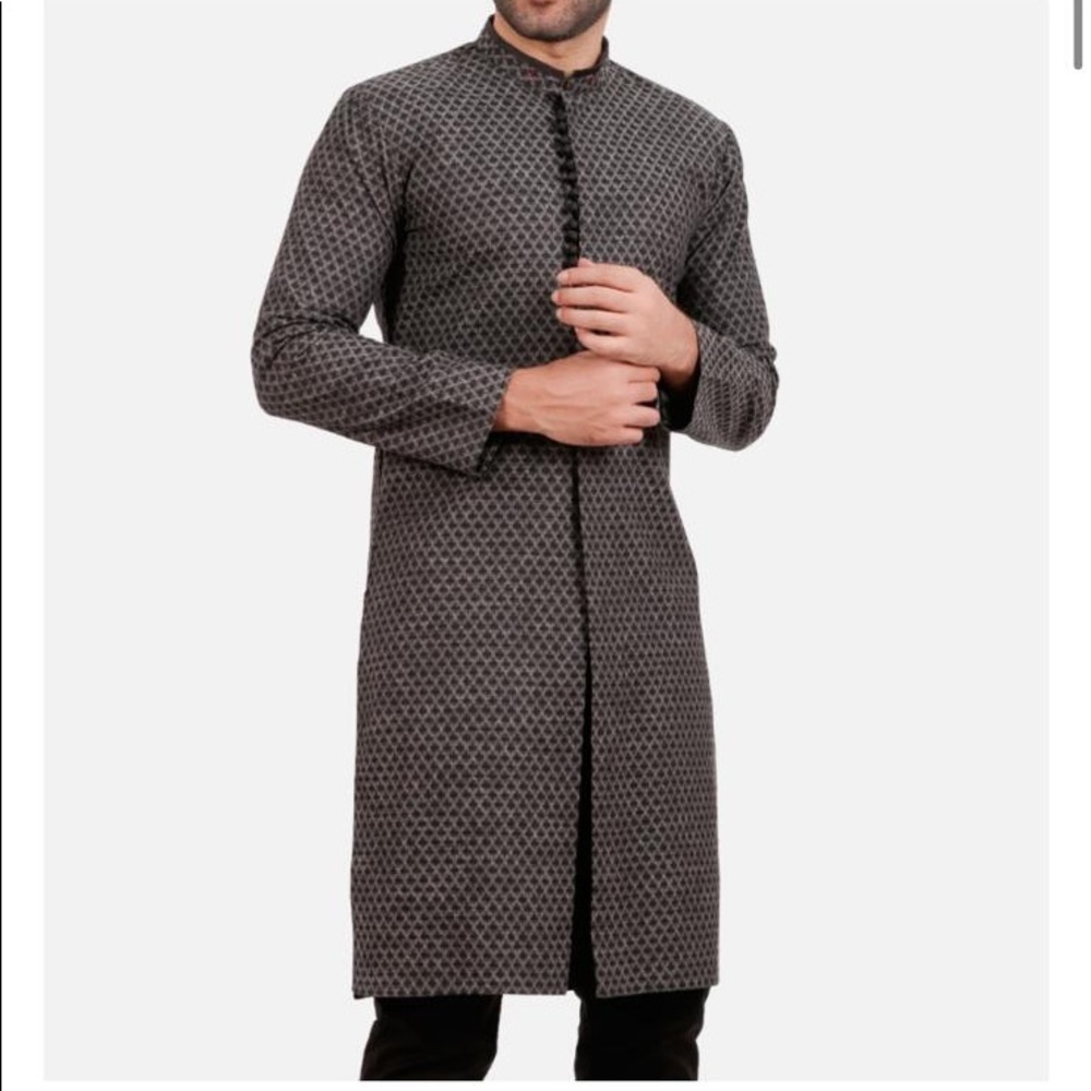 Pakistani Men’s Kurta by Edenrobe NWT